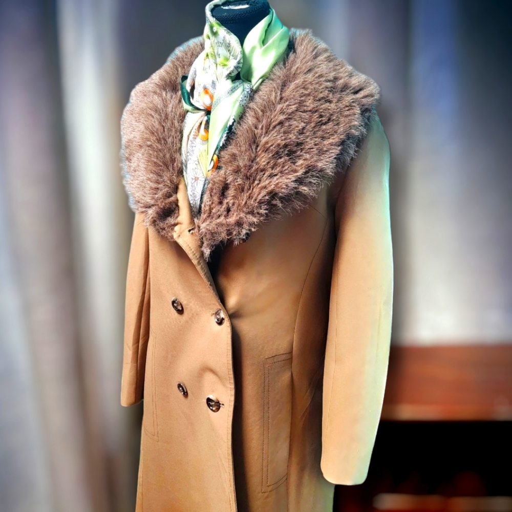 Vintage London Fog Fur Coat sz 12 Peacoat with Plaid Wool Lining c.1970s